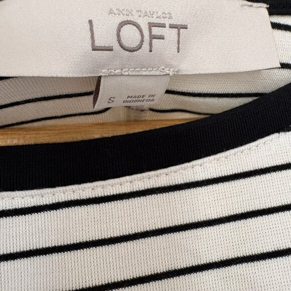 Loft Womans Size Small Pullover White Black Striped Long Sleeve Shirt - Picture 4 of 7